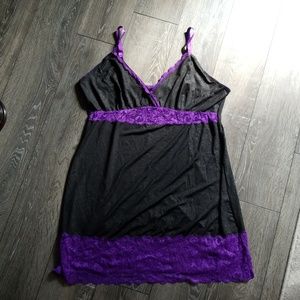 Elegant Black and Purple Lace Chemise